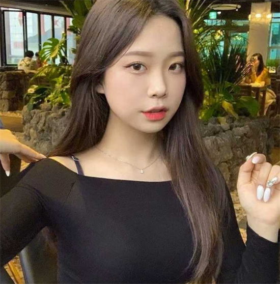 韩国肉感美女金羽玹 被男友三通啪啪视频曝光 叫声浪到破音-吃瓜网