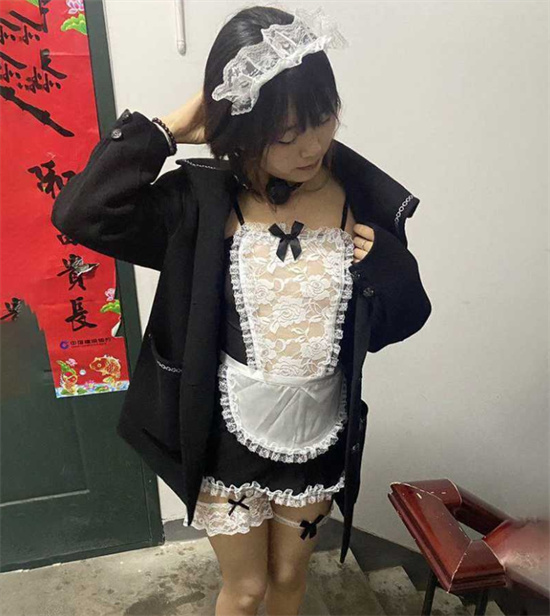 可爱反差小萝莉私拍 表面清纯小萝莉结果是个反差妹-吃瓜网