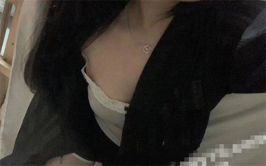 河南某职业技术学院呆呆涵 无门槛可约 身体超白嫩聊天记录曝光-吃瓜网