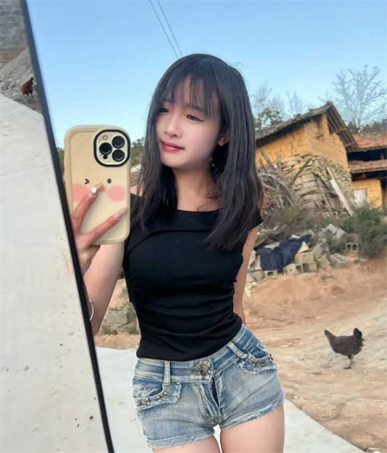 抖音网红燃妹妹 定制私密视频流出 裸舞扭臀玩露出反差到爆!-吃瓜网