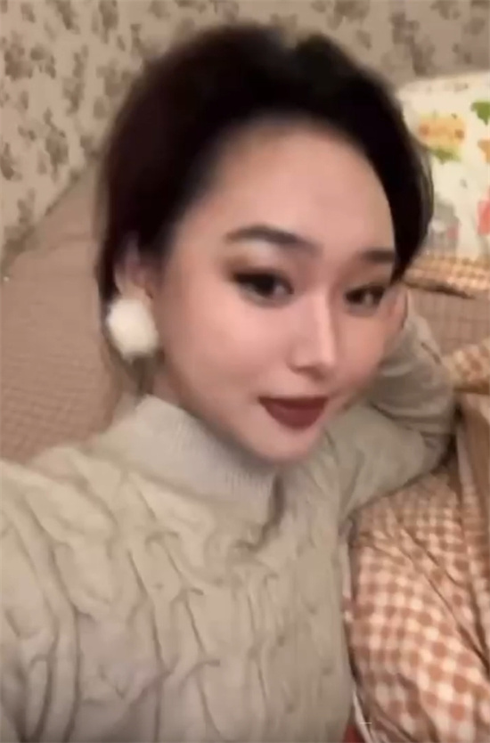 新西兰留学生顶级媚洋女 远赴万里只为吃上洋餐 早期私密视频被男友曝光-吃瓜网