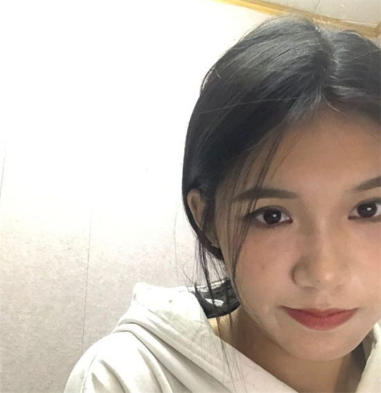 鞍山某学院音乐系学生妹 调教视频曝光 纤细腰肢骑乘姿势扭动不停-吃瓜网