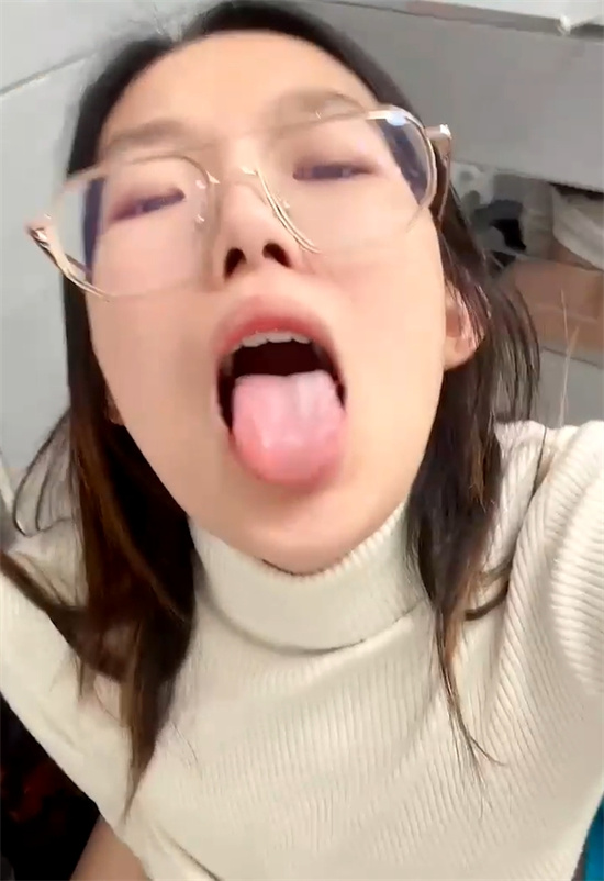 OnlyFans极品颜值女神babykittyp 私拍福利视频震撼流出 火辣身材燃爆全网!-吃瓜网