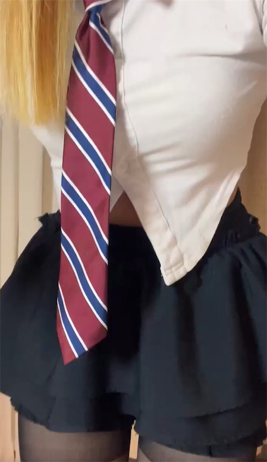 抖音性感网红桑桑酱 之前在快手开色情直播 封禁后彻底放飞自我现转战抖音 大量私拍曝光!-吃瓜网