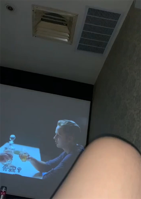 极品小网美舒绮 露脸私密视频 惨遭前男友曝光 极品身材情趣诱惑拉满-吃瓜网