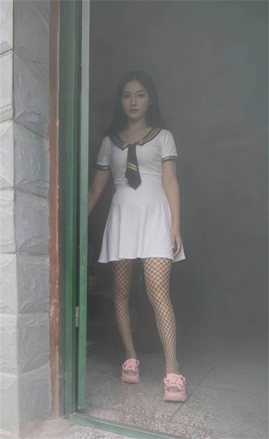 广西南宁琅西菜市站街女后续 火爆全网后竟排起长龙队 小姐姐接客忙到冒烟!-吃瓜网