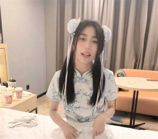 女神级甜妹私密约会视频流出 甜美脸蛋+极品身材反差拉满！-吃瓜网