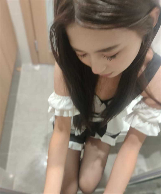 广东某大学女生晓恩视频流出 清纯乖乖女大学生私密一面曝光-吃瓜网