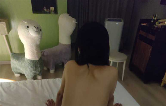 广东某大学女生晓恩视频流出 清纯乖乖女大学生私密一面曝光-吃瓜网